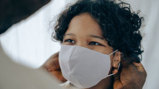 Referência no Brasil, hospital pediátrico tem recorde de internações por COVID