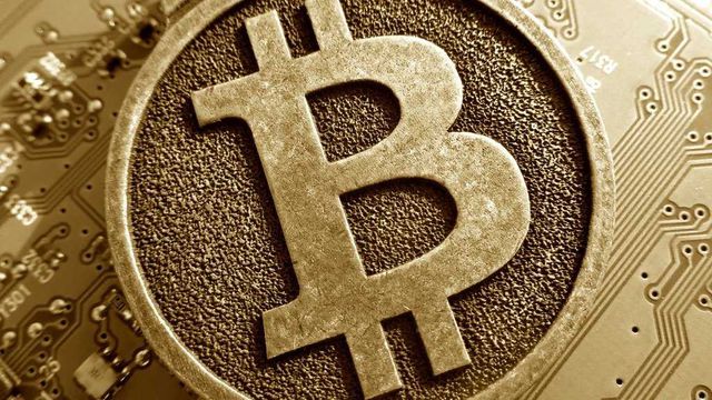 Valor do Bitcoin cai pela metade desde dezembro; outras criptomoedas caem junto