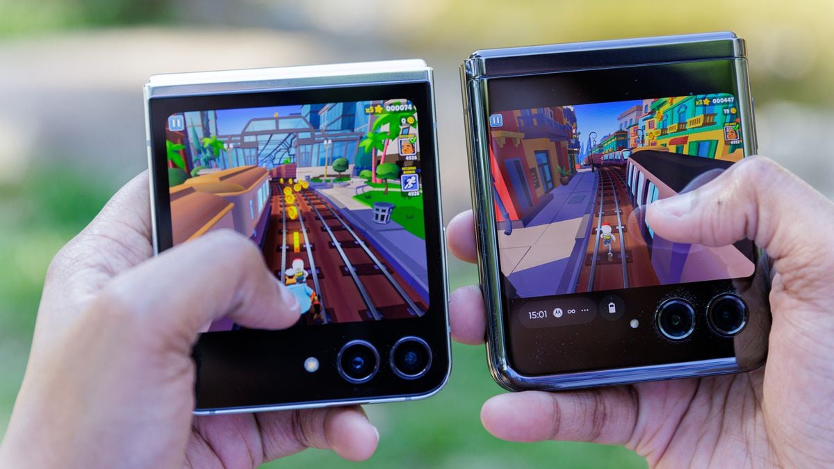 Galaxy Z Flip 5 vs Moto Razr 40 Ultra: qual o melhor celular dobrável