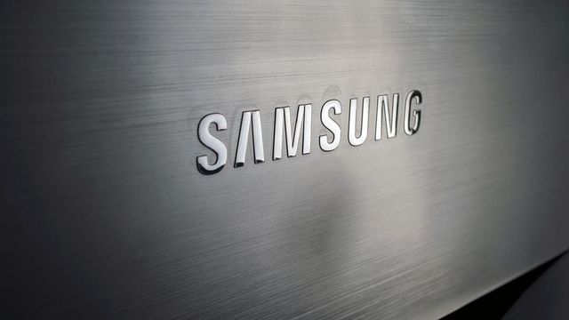Samsung diz que quer trabalhar em parceria com o Google para desenvolver IA