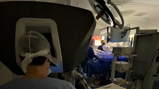 Cirurgia robótica para controle do diabetes é feita pela 1ª vez no Brasil