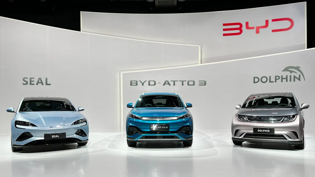 BYD colocou 6 entre os 10 carros eletrificados mais vendidos da China em 2022 (Imagem: Divulgação/BYD)