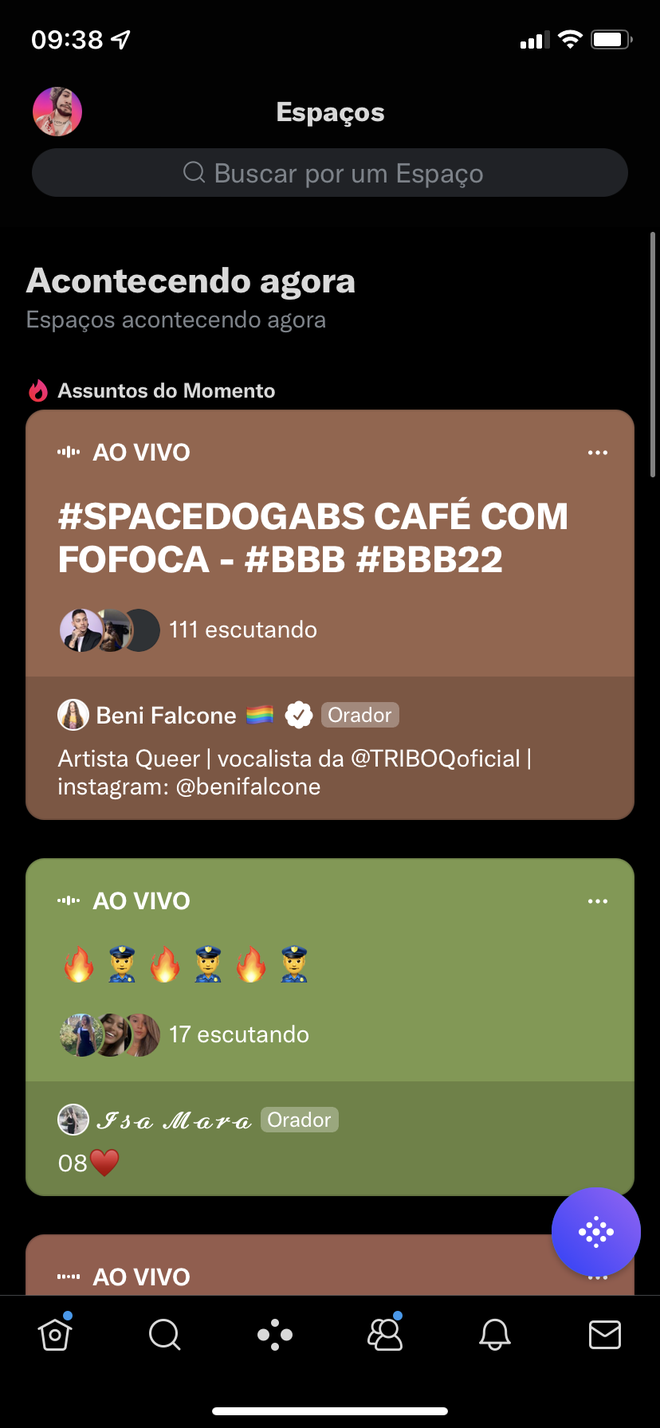A aba Espaços dá acesso a um feed inteiramente composto por salas do Twitter Spaces (Captura: Felipe Freitas/Canaltech)