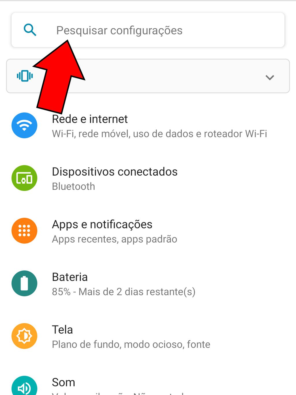 Em alguns Android, a opção Bateria fica escondida; busque para encontrar fácil (Captura de tela: Felipe Junqueira)