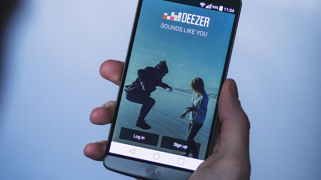 Deezer expande serviço e permite acesso por voz a músicas de alta qualidade