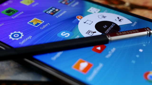 Veja o scanner de íris do Samsung Galaxy Note7 em funcionamento