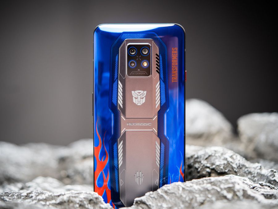 Série Nubia Red Magic 7 recebe versão especial de Transformers