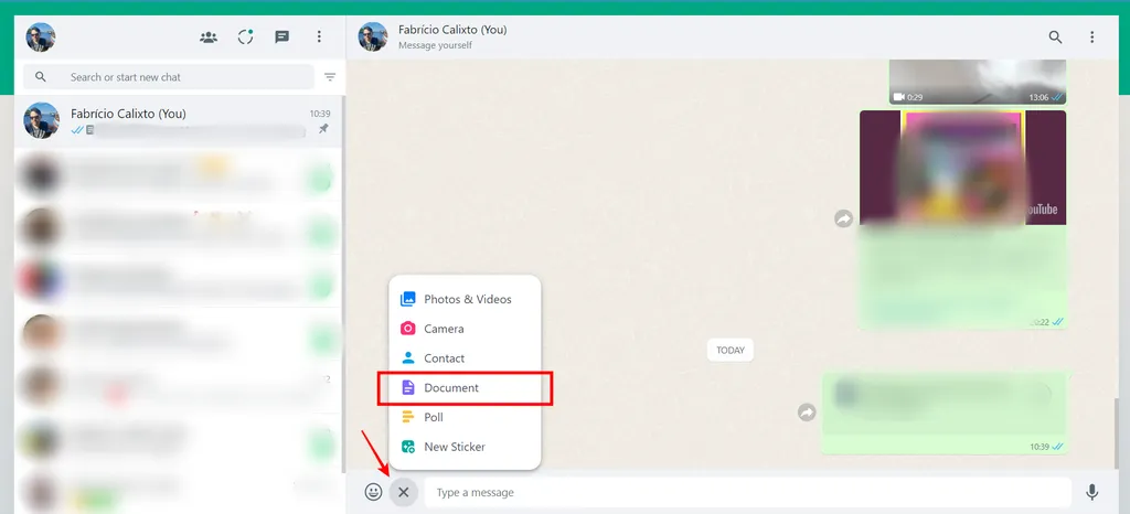 A função documento permite comprimir vídeos para enviar no WhatsApp (Imagem: Captura de tela/Fabrício Calixto/Canaltech)