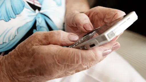 A tecnologia ajuda a preservar a saúde mental dos idosos no isolamento social?