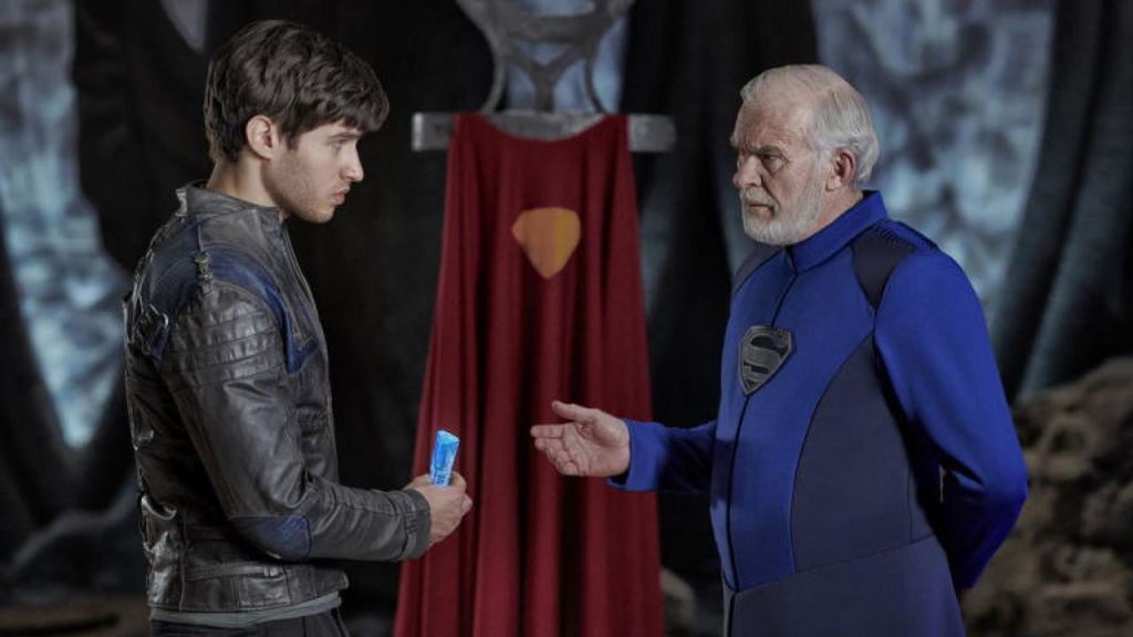 Krypton aborda a vida do avô do Superman, e foi cancelada na segunda temporada