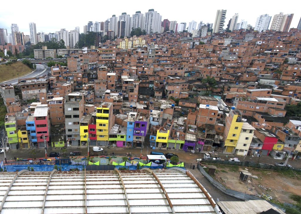 Vista aérea da favela de Paraisópolis (Imagem: Reprodução/Agência Cria Brasil/Caio Caciporé)