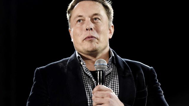 Tesla já está fabricando carros com capacidade autônoma, diz Elon Musk