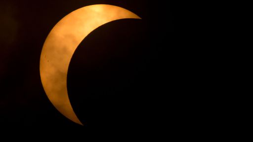 Hoje tem eclipse solar! Saiba quando e como observar o fenômeno
