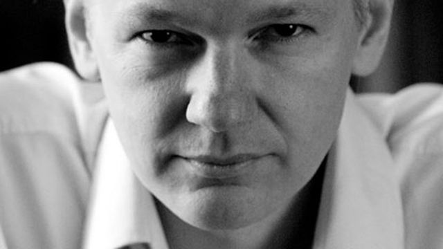 Julian Assange enfrenta problemas de saúde na embaixada do Equador