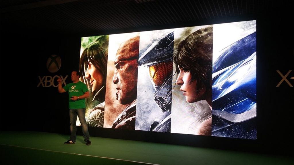 Agradecendo Phil Spencer por tudo Xbox One BGS 2015 