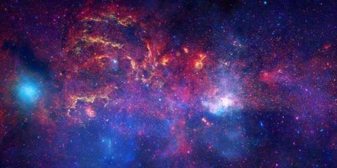 Centro da Via Láctea, onde o estranho sinal de rádio surgiu (Imagem: Reprodução/NASA/ESA/SSC/CXC/STSCI)