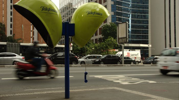 Fim do Orelhão: Anatel inicia desinstalação dos últimos telefones públicos