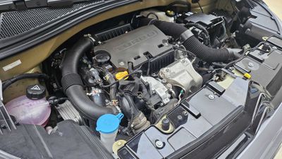 Citro&euml;n Basalt (Teste - Review)