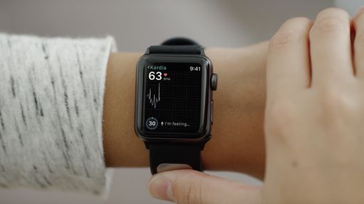 Apple Watch Series 5 liga para emergência após acidente de carro