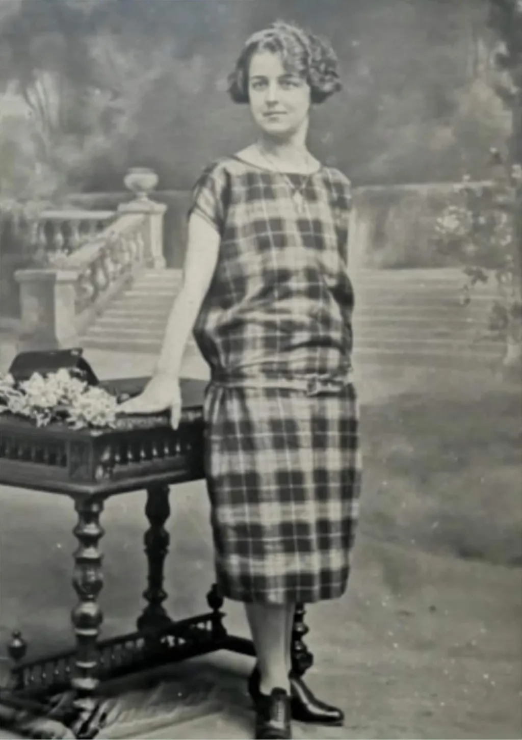 Irmã André fotografada nos anos 1920, quando ainda era Lucille Randon (Imagem:Centenaires Français/Domínio Público)