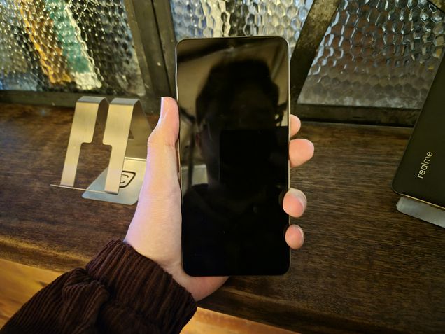 Realme 15