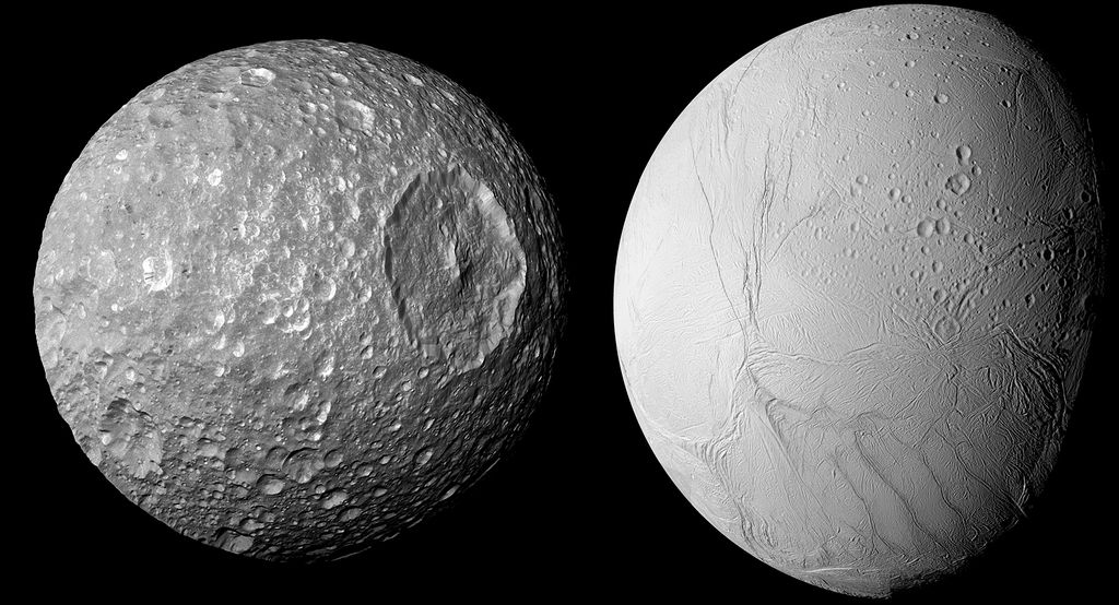É possível que as luas Mimas (esquerda) e Encélado (direita) tenham algo em comum: um oceano interno sob uma espessa camada de gelo (Imagem: Reprodução/NASA / JPL-Caltech / Space Science Institute)