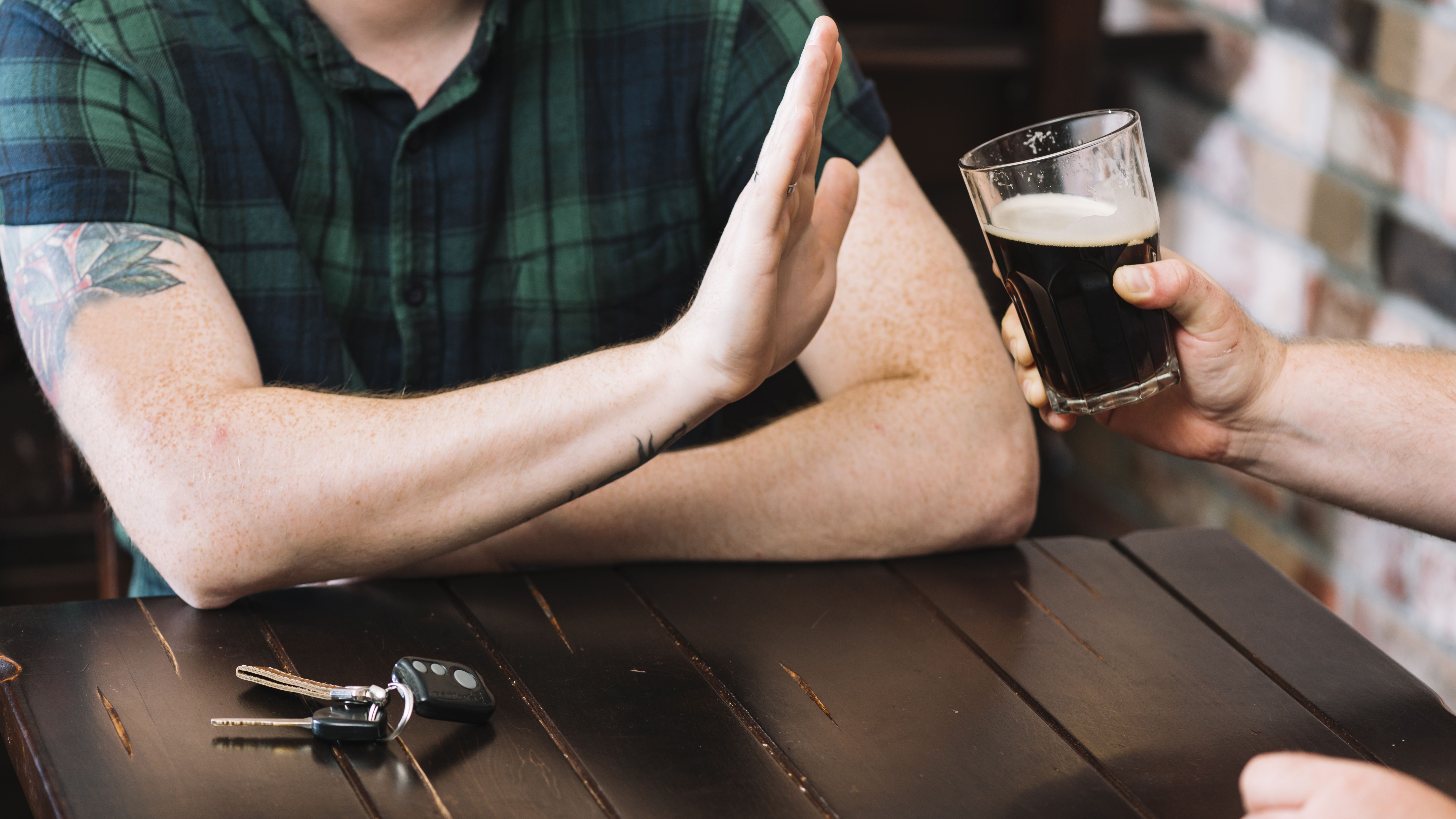 Qual é o efeito de parar de beber álcool para a saúde? - Canaltech