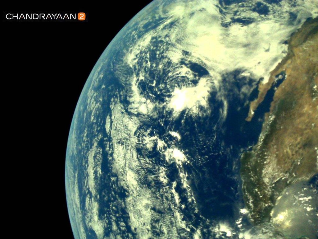 Chandrayaan-2 | Missão indiana divulga imagens da Terra a 5.000 km de distância