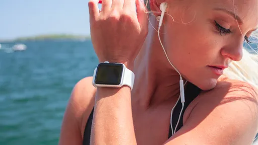 Como controlar músicas no seu celular pelo Apple Watch