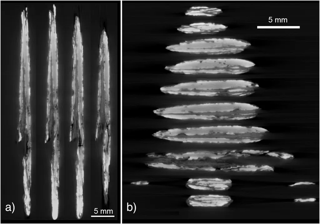 Tomografias por raios-x feitas no item, revelando suas seções — as partes mais claras são compostas por ferro, com desgastes da oxidação visíveis (Imagem: Hofmann et al./Journal of Archaeological Science)