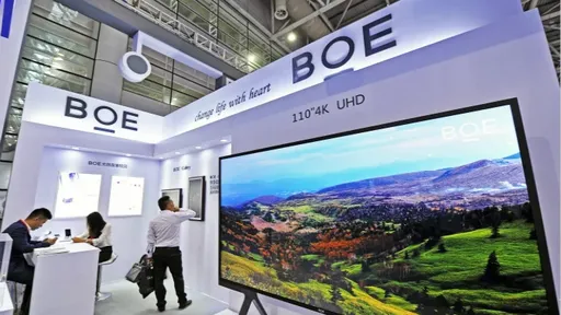 BOE apresenta tela Mini LED com menos de 1 mm de espessura