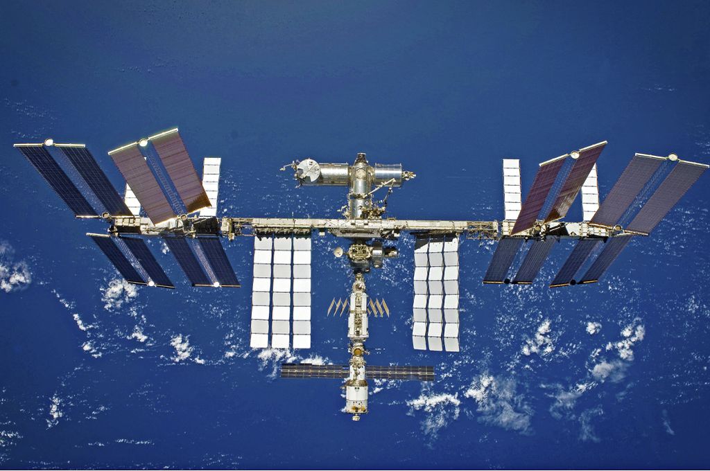 NASA fecha acordo para a SpaceX criar uma nave capaz de destruir a Estação Espacial Internacional (ISS) em 2030 (Imagem: Reprodução/NASA)