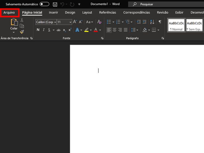 Abra um documento no Microsoft Word e clique em "Arquivo" no menu superior (Captura de tela: Matheus Bigogno)