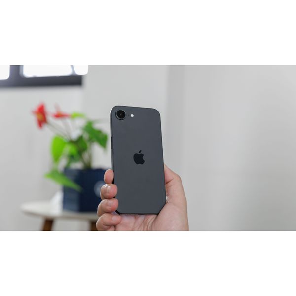 PARCELADO | iPhone 16e 128GB Preto 6,1" 48MP iOS 5G