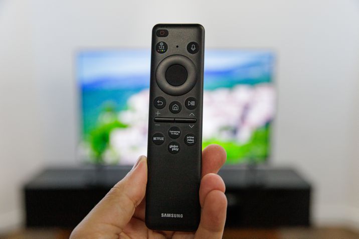 Samsung CU7700