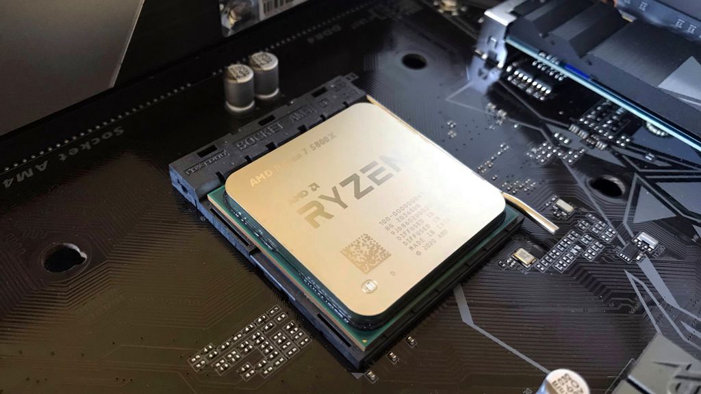 A AMD confirmou a estreia da nova plataforma AM5 para 2022, com suporte a memórias DDR5 e barramento PCI-E 5.0 (Imagem: Sergio Oliveira/Canaltech)