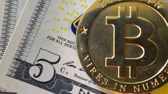 Bitcoin despenca e perde quase metade do seu valor em apenas seis horas