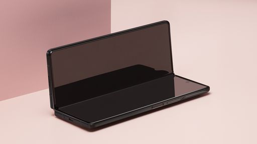 Google deve lançar smartphone dobrável com tecnologia da Samsung