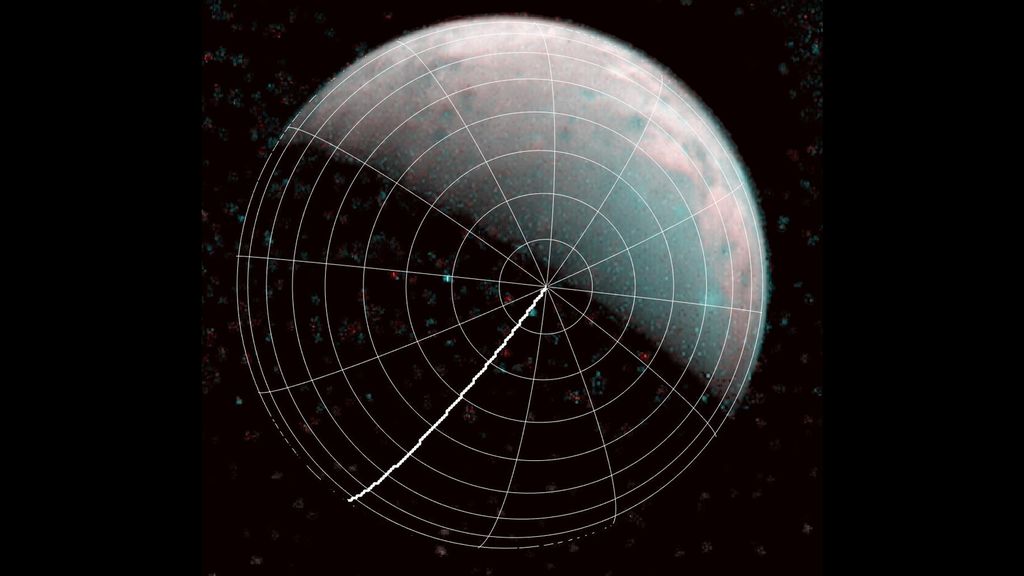 No centro da imagem, está o polo norte de Ganimedes (Imagem: NASA/JPL-Caltech/SwRI/ASI/INAF/JIRAM)