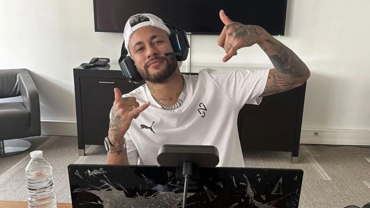 Neymar tem banimento na Twitch e queda por CS na carteirinha gamer