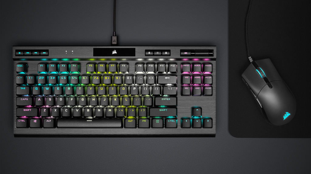 Corsair K70 TKL é atualizado com novas switches ativadas por