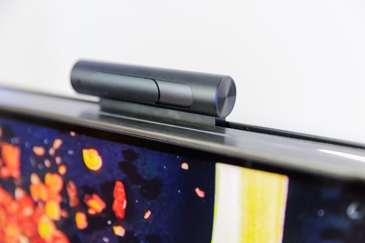 TCL 55C825 camera TCL