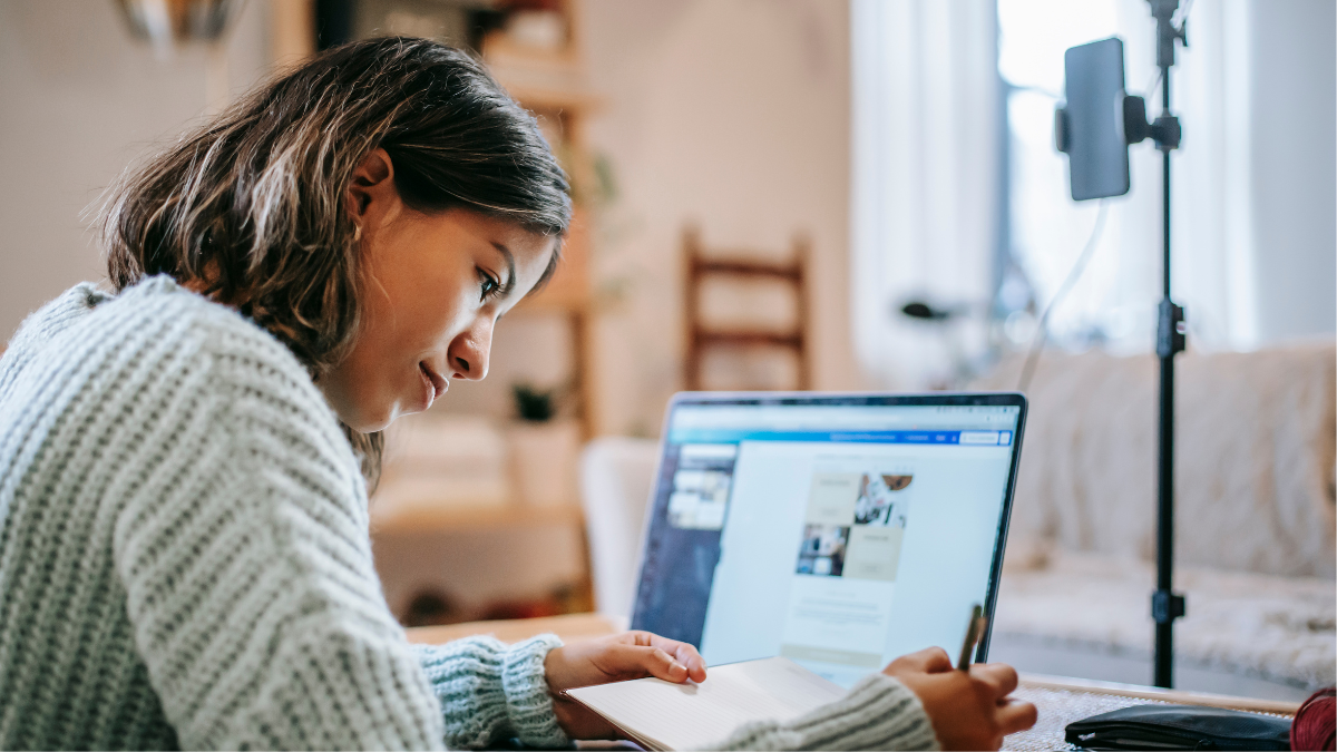 Domine o Futuro: FGV Oferece Cursos Gratuitos de IA, Dados e Tecnologia com Certificado!