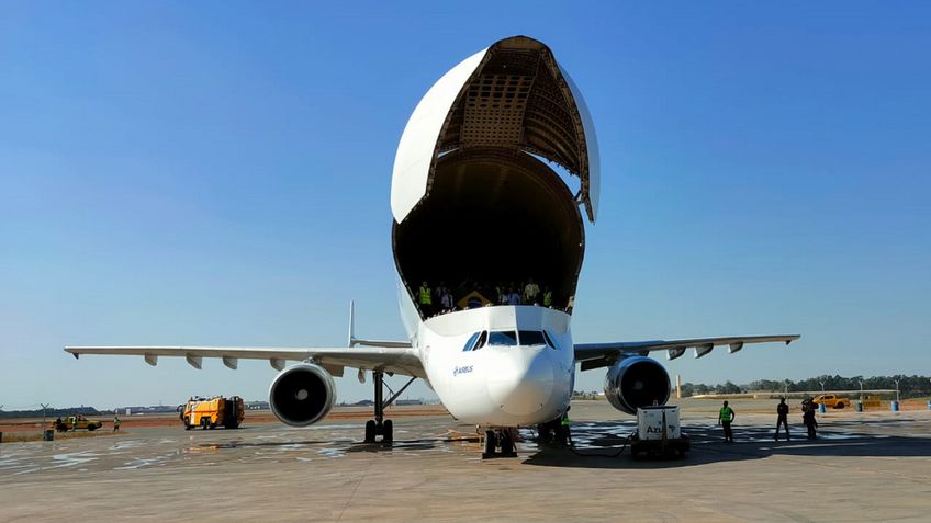  O mais recente avião a Airbus, Beluga XL, parece uma baleia e  será só para carga