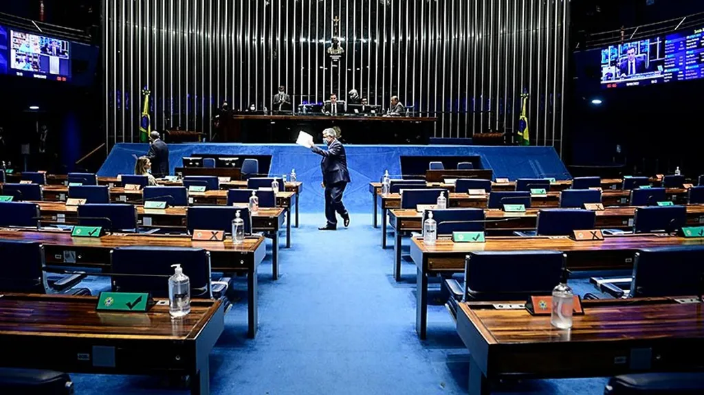 Frente Parlamentar vai discutir formas de incentivar uso do carro elétrico (Imagem: Divulgação/Pedro França, Agência Senado)