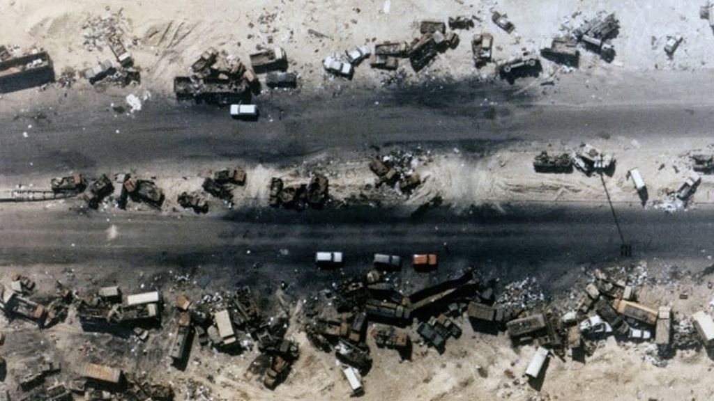 Highway 80, a estrada da morte que interliga o Kuwait e o Iraque (Imagem: YouTube)