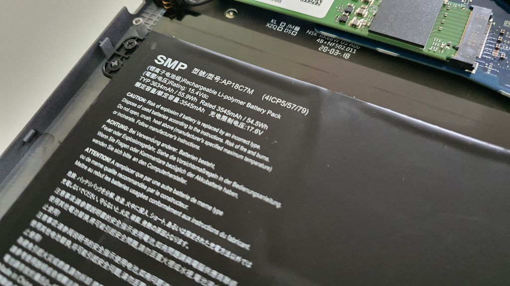 Capacidade de bateria do Acer Spin 5 - Imagem: Fábio Jordan/Canaltech