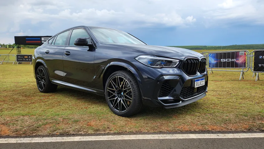 Preview BMW X6 M Competition   Na pista com o SUV mais r pido da BMW no Brasil - 94