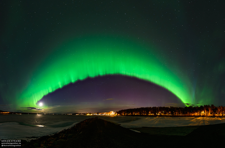 Aurora esverdeada na Suécia