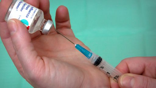 COVID-19 | Mais uma vacina entra em fase de testes em humanos no Brasil
